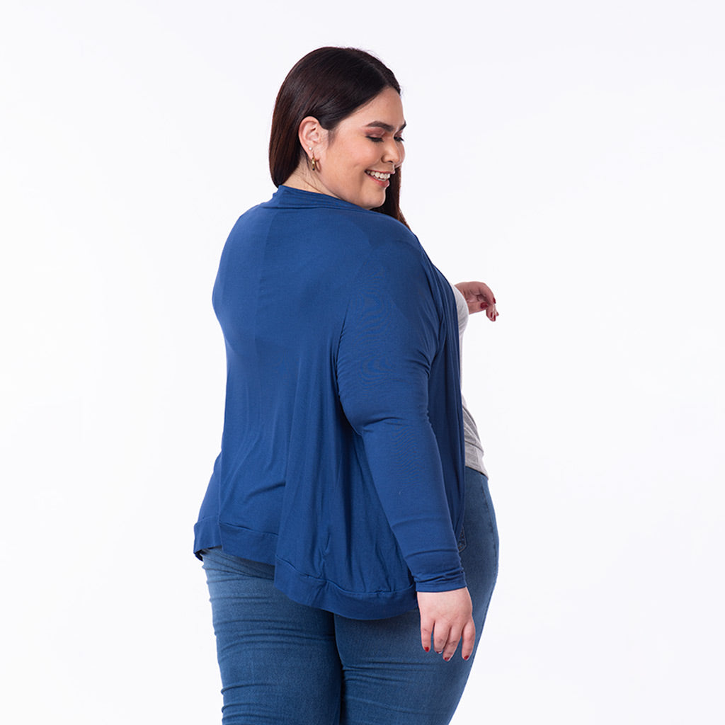 Capa Magnolia Manga Larga Mujer - 2x S/35.00