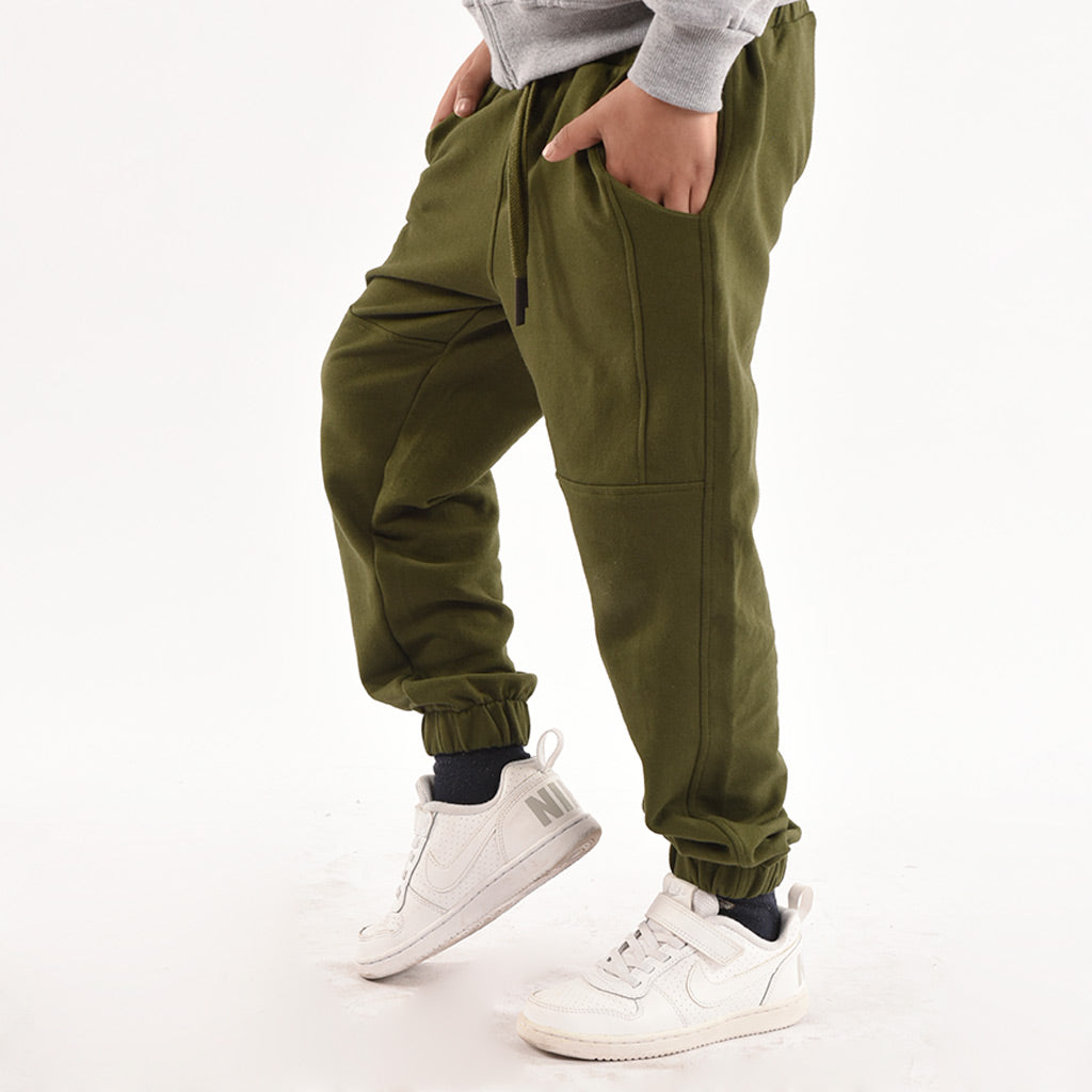 Jogger Best Boy French Terry Niño Verde Militar - 2x S/55.00