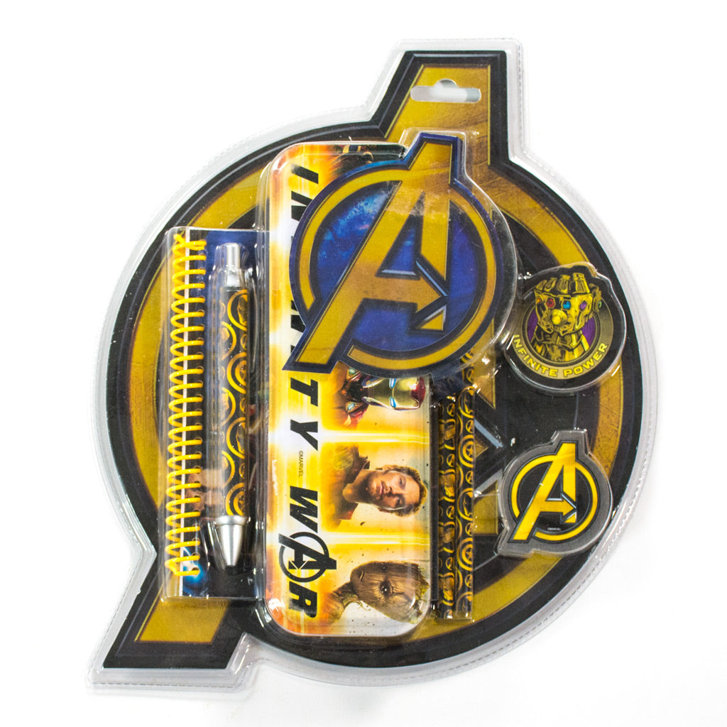 Set Libreta Avengers Niño - S/9.90