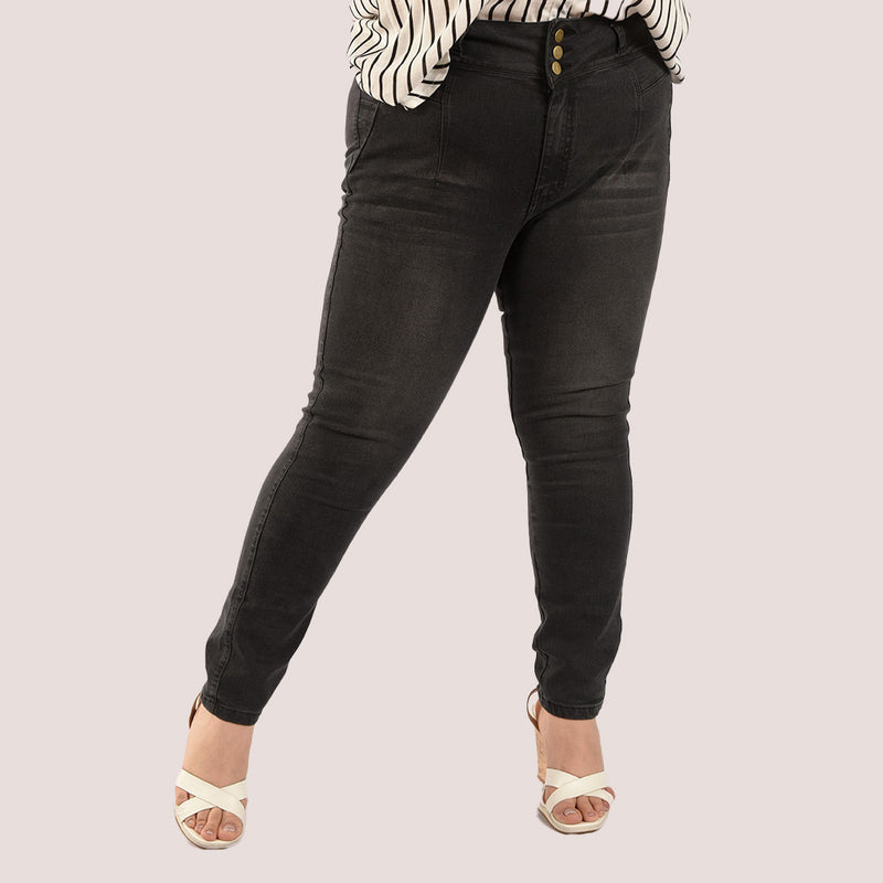 Pantalón Magnolia Denim Strech Pitillo - 2x S/130.00 y 3x S/180.00