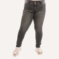Pantalón Magnolia Denim Strech Pitillo - 2x S/130.00 y 3x S/180.00