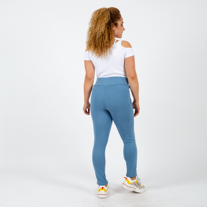 Jogger Ethiopia French Terry Mujer - 2x S/55.00 y 3x S/75.00