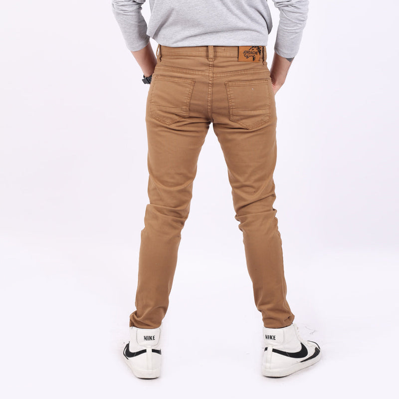 Pantalon Jordache Drill Confort Hombre - 2x S/100.00